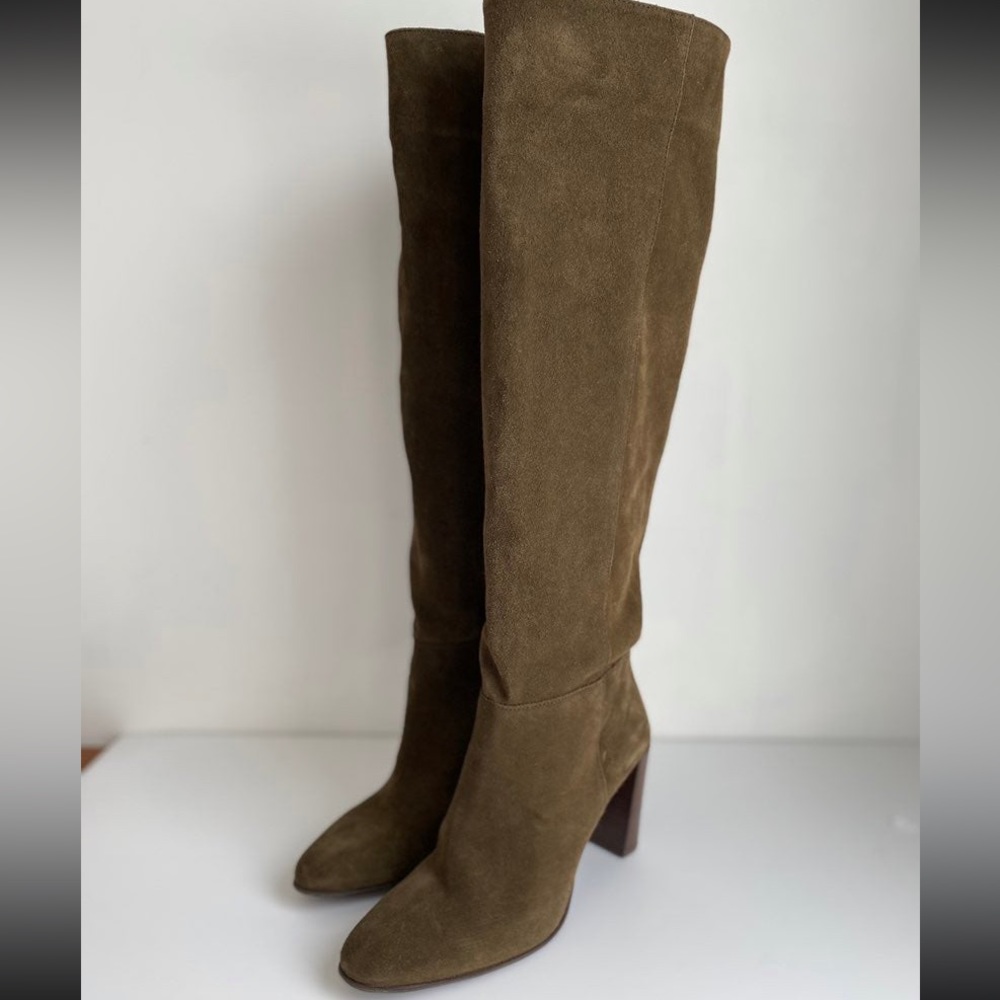 Zara slouchy green suede tall boot , size 7, 38EU